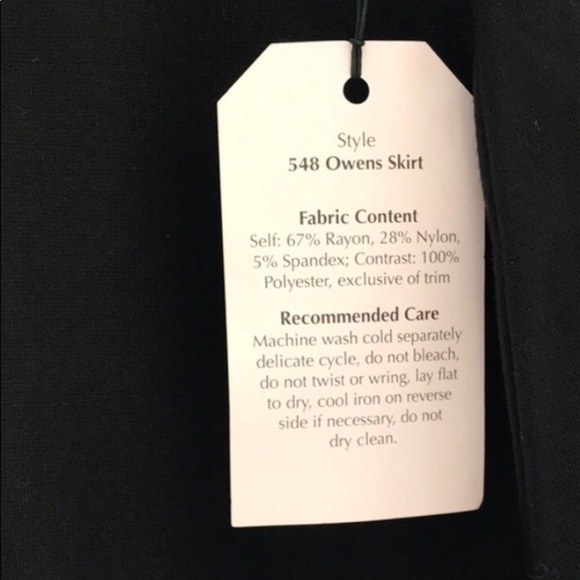 Cabi Black faux leather skirt - Picture 5 of 6